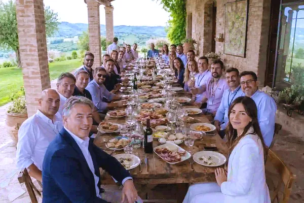 Italian property opportunities, real estate opportunities in Italy, luxury properties Italy, investment properties Italy, Italian countryside properties